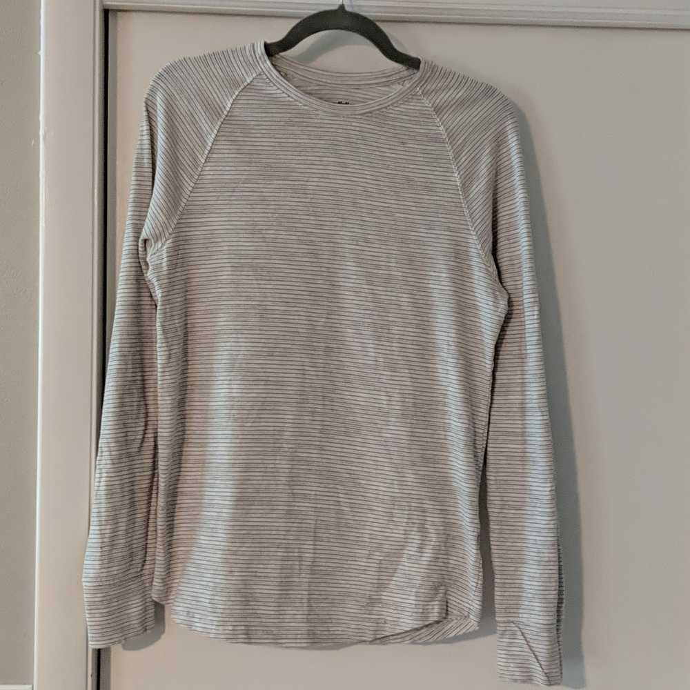 👕 Long sleeve T-shirt